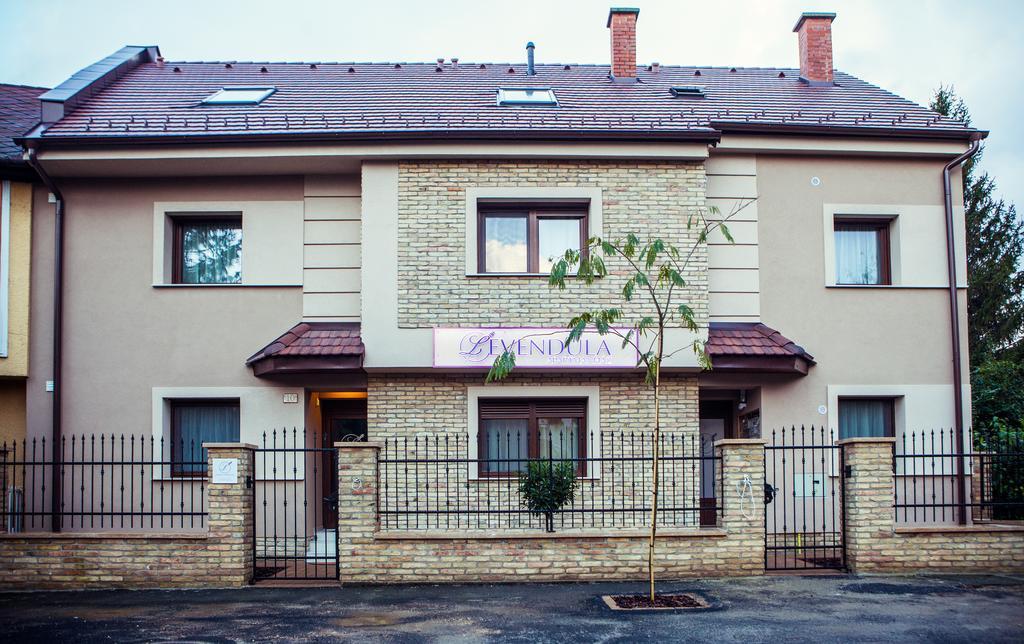 Levendula Apartmanhaz Шарвар Экстерьер фото