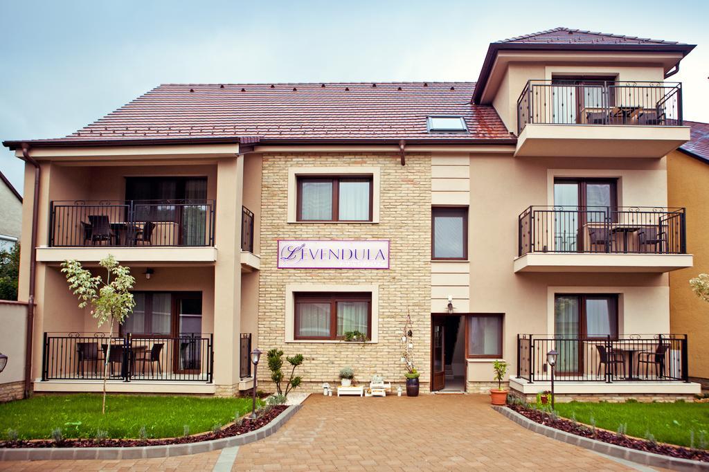 Levendula Apartmanhaz Шарвар Экстерьер фото